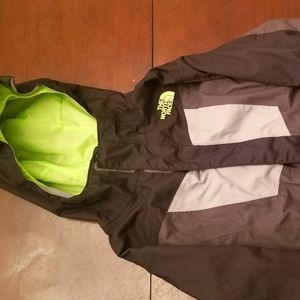 The Northface Boys Rain Jacket size small